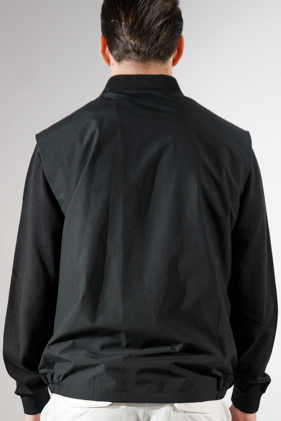 Amra Tussenjas zwart