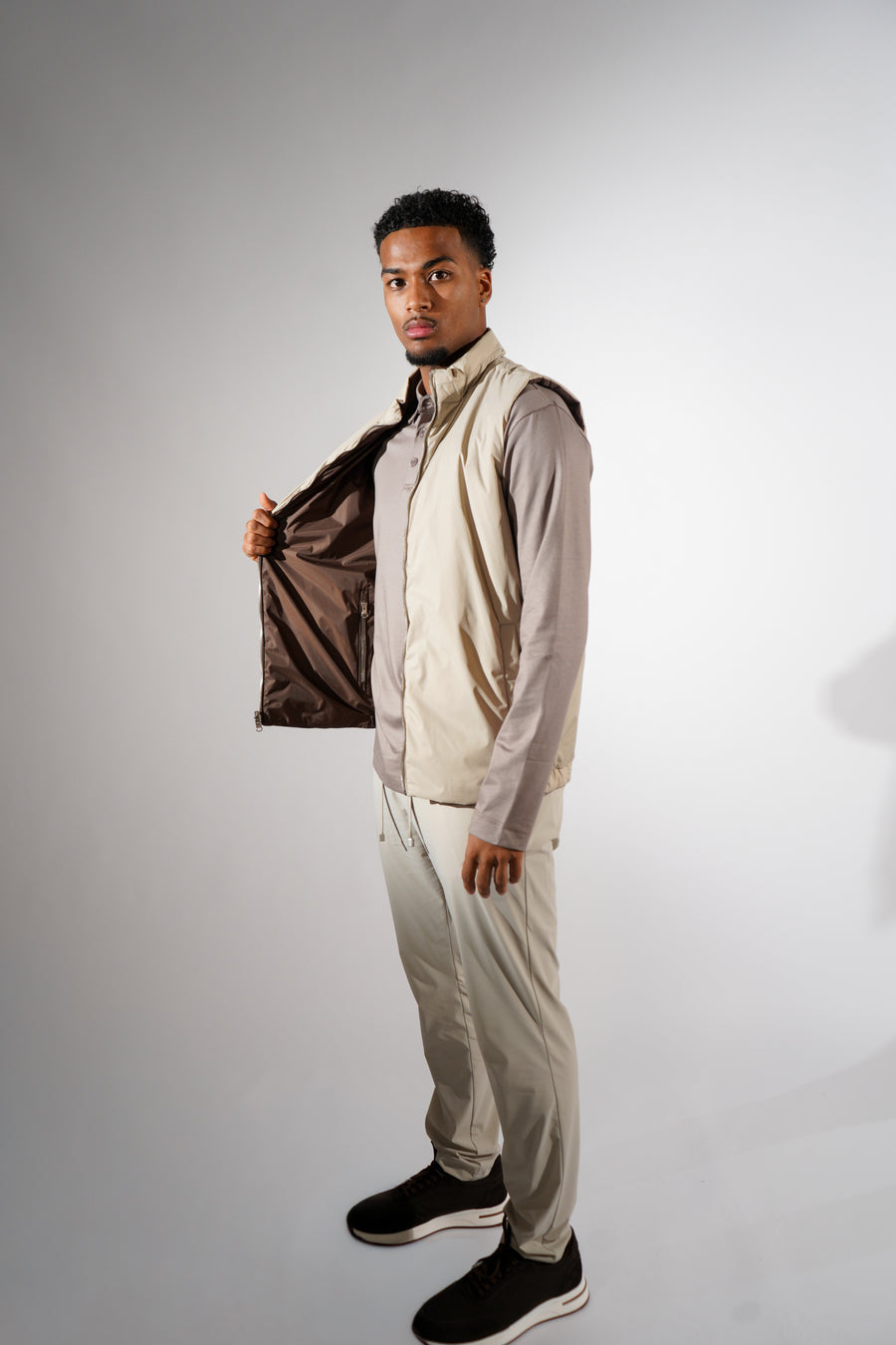 Bruine bodywarmer dubbelzijdig beige