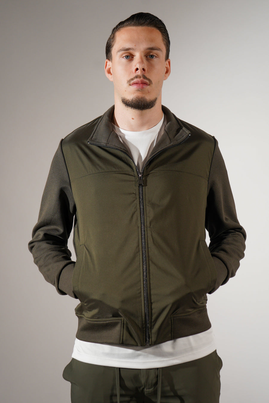 Amra Tussenjas Groen